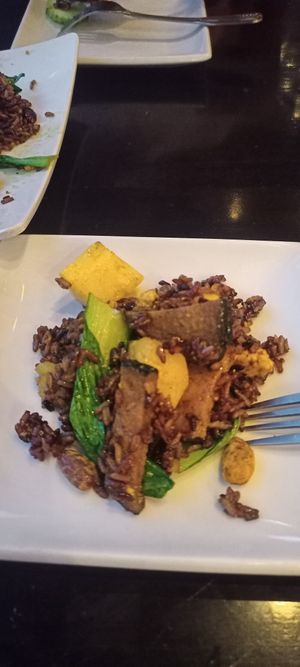 Fresh, healthy and delicious meals at VeStation Urban Organic Kitchen in Sherman Oaks