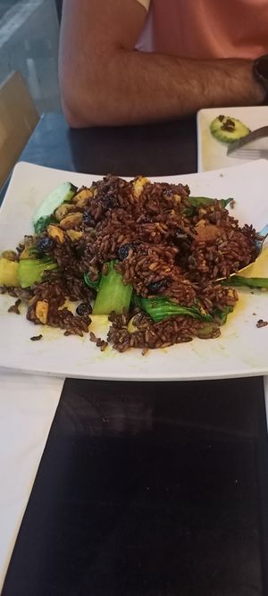 Good quality and really nice service, I can highly recommend ot at VeStation Urban Organic Kitchen in Sherman Oaks