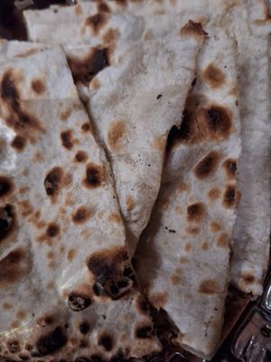 Naan at Happy Rajah in Tamarin