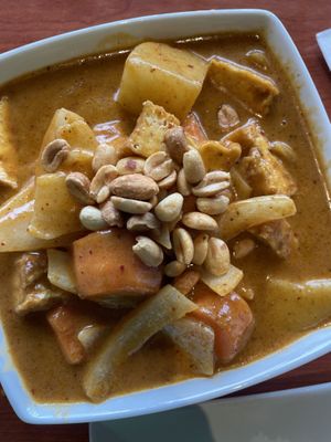 Masaman Curry 😉😋  at Golden Buddha Thai in Fishkill