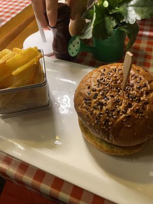 Tasty vegan burger & chips😄 at Mama's Pot Tavern in Dubrovnik