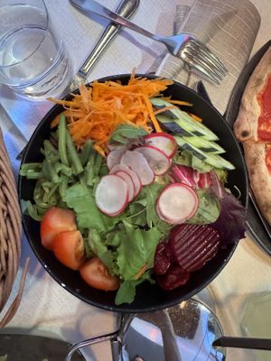 Small salad   at Mauriz Keller - Restaurant - Pizzeria in Ortisei