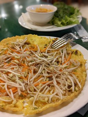 Vietnamese pancake at Minh Hien in Hoi An