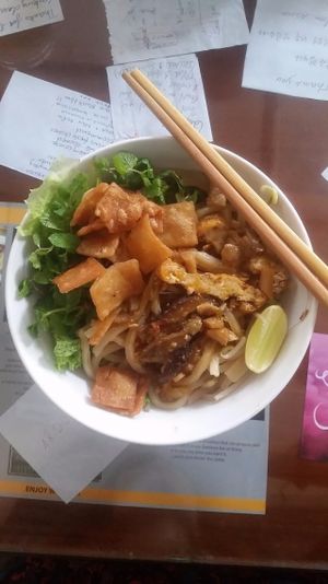 Cau lau at Minh Hien in Hoi An