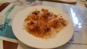 White rose at Minh Hien in Hoi An