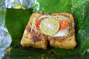 Tofu baked with banana leaves at Minh Hien in Hoi An