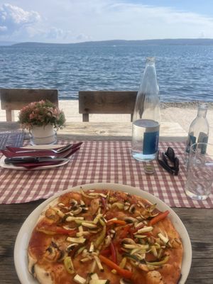   at Konoba Lemo in Kastel Stari