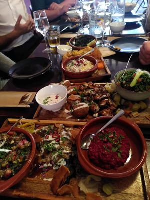 Vegan sharing platters at Tamy in Brussels