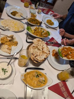 Biryani rice in middle at Taj Mahal in Bernkastel-kues