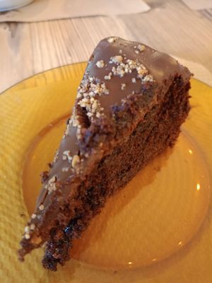 Satcher at Hostal de l'Aigua in Sant Llorenc De La Muga