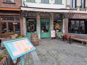 Front at Otomat in Mechelen