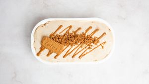Lotus Biscoff 0.5kg or 1kg at Plan(e)t Ice Cream in Athens