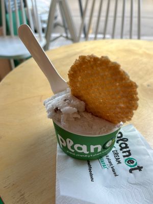 A scoop of mastiha + pink pepper ice cream and another one of Greek yoghurt (0 sugar). at Plan(e)t Ice Cream in Athens