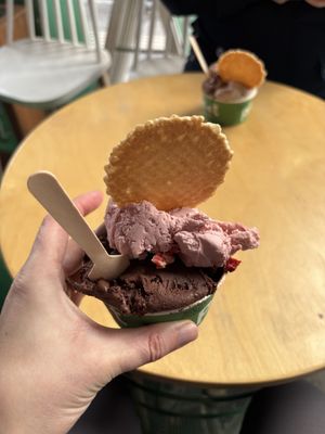 Strawberry and chocolate brownie flavours  at Plan(e)t Ice Cream in Athens