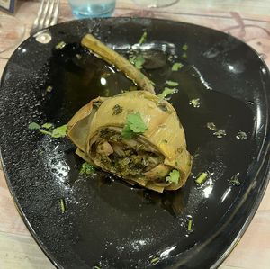 roman  artichoke appetizer  at Ristoalimetare Roberta Allegretti in Ladispoli