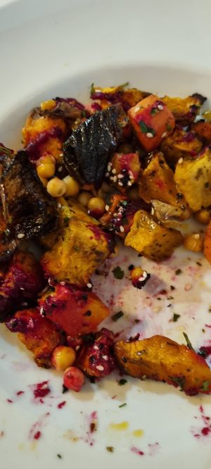  at Mezedopoleio28 in Lesvos