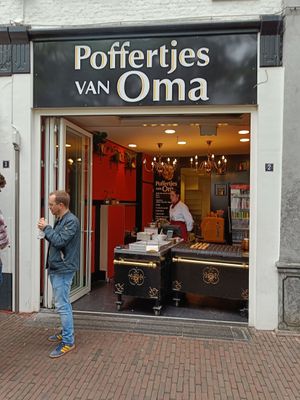 Front of store at Poffertjes van Oma in Amersfoort