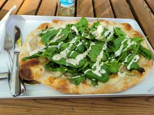 Popey's Spinat Pizza at MOLO in Hannover