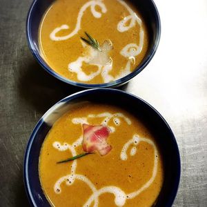 Green Salad and shahi panner curry at Jyoti in Sapporo