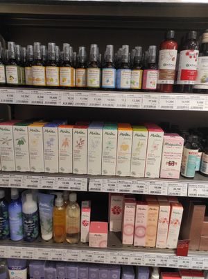 Cosmética at Naturalia in La Rochelle