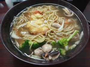 vegetable lo mein noodles soup at Cafe Asian in Katy