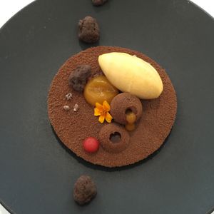 Veganer Dessert at TIAN Restaurant in Vienna