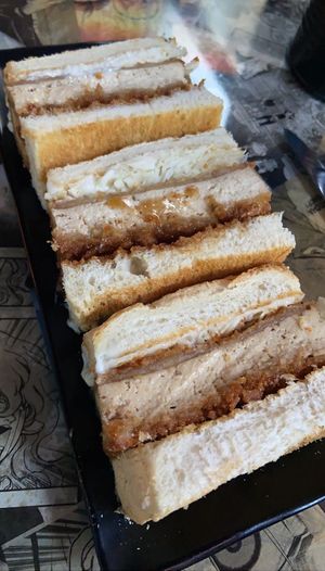   at Four Wise Monkeys in Bristol