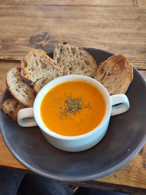Tomato soup with sourdough bread at Avocafé by Nutri2Go in Nottingham