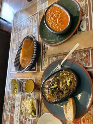 Beans were good, but I couldn’t trust they were vegan because they smelled a bit of cheese. The server assured me it has no dairy, but I still wasn’t sure 😅 at your own risk at Neman cafe Restaurant in Avanos