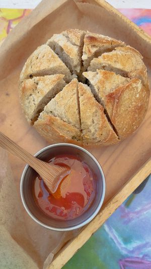 Pa amb tomàquet at Bodegón in Torredembarra