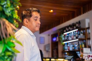 Team tries their best to make it a memorable meal for you at Victoria House in London