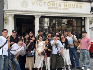 Having a meal at Victoria house will give you the best moments. at Victoria House in London