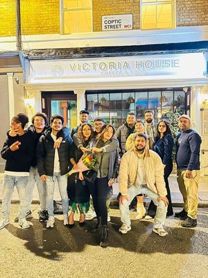 Happy Guests at Victoria House in London