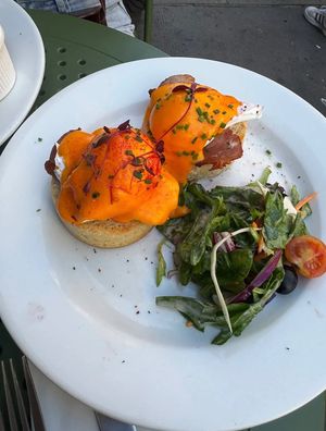 We serve the best brunch in LONDON at Victoria House in London