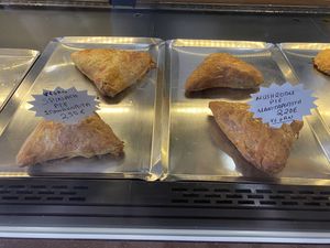 vegan pie options  at Anna's Choice in Kos