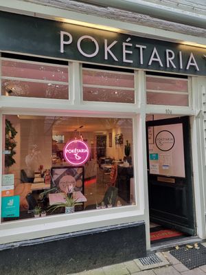 Front and entrance at Pokétaria in Haarlem