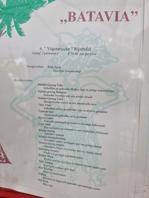 Vegetarian ricetable: dishes at Batavia in Arnhem