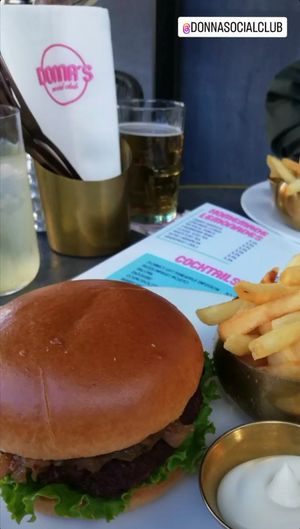 Meh at Donna's Social Club in Groningen