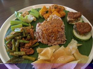 Friday's Special: A10 Healthy Nasi Lemak - RM13.80
Love the nice variety on a plate. A well balanced meal with fresh and healthy food, mostly natural. Loved this. Very satisfying and delicious and value for money. at Green Garden Vegetarian and Healthy Food 槟城绿苑养生素食餐厅 in Penang