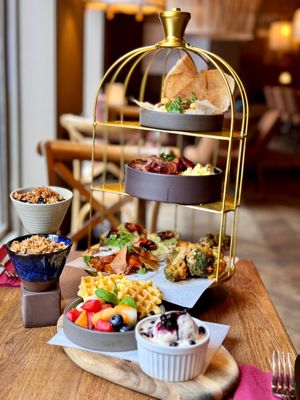 Brunch platter, vegetarian option avaiable at Fröken Selfoss in Selfoss