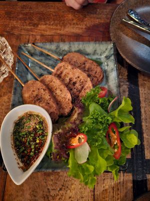 Vegan "pork" skewers at Bangkok Heightz in Bangkok