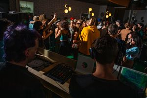 dis friday and saturday nights 7 to 10 pm at Everyday Pizza in Denver