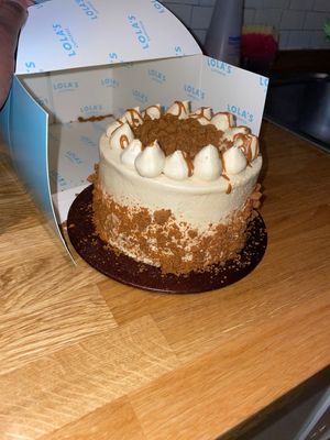 vegan cake  at Lola's Cupcakes in Watford