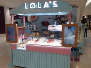  at Lola's Cupcakes in Watford