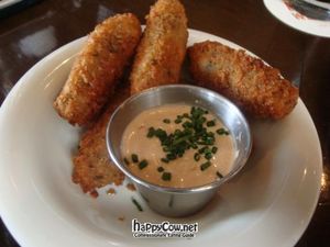 wild mushroom risotto fritters at Golden Road Brewing - West Glendale in Los Angeles