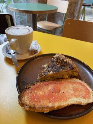 Breakfast of champions ❤️  at Santa Vegana in Barcelona