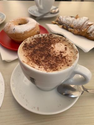 Capuccino at Santa Vegana in Barcelona