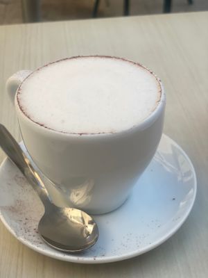 Latté at Santa Vegana in Barcelona