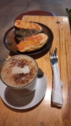Chai latte para acompañar at Santa Vegana in Barcelona