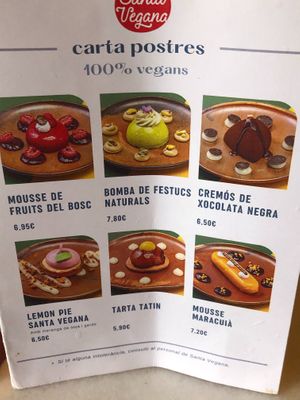 Carta de postres at Santa Vegana in Barcelona